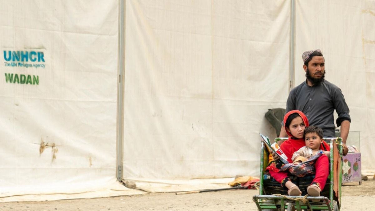 Global forced displacement falls in 2025 but remains at historic levels, UNHCR says