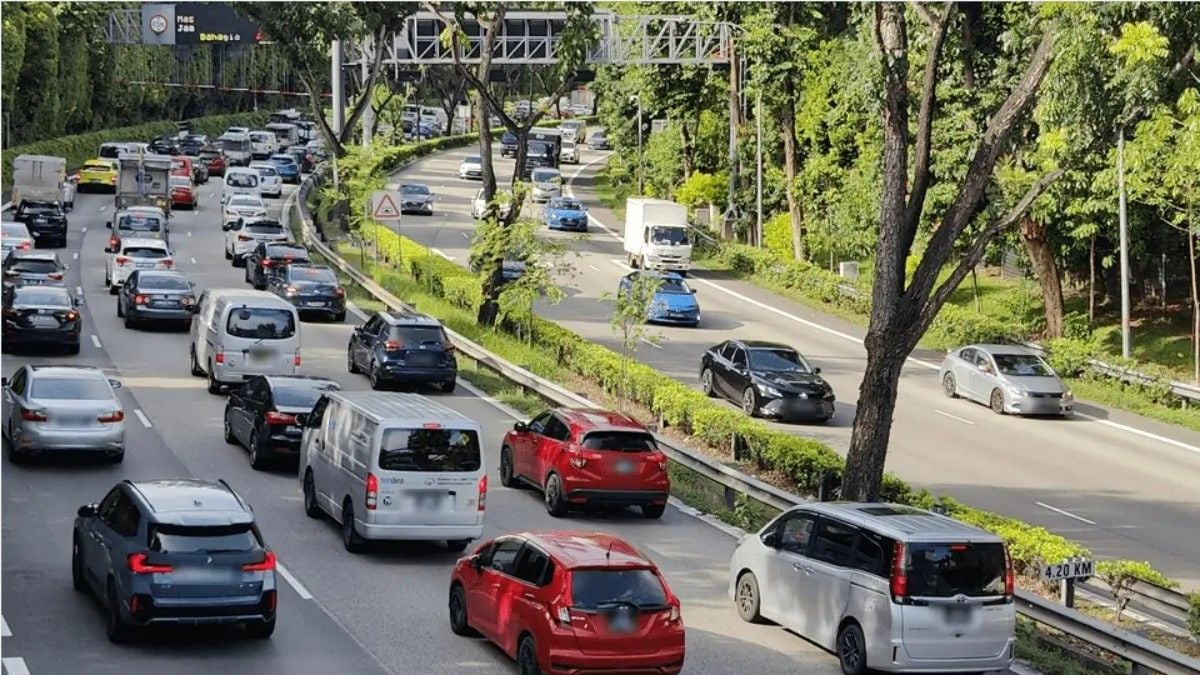 Singapore Category A COE rises to eight-month high of S$126,009; Category B slips